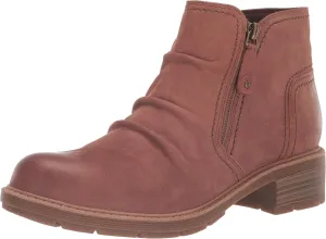 Clarks Womens Hearth Dove Leather Ruched Booties