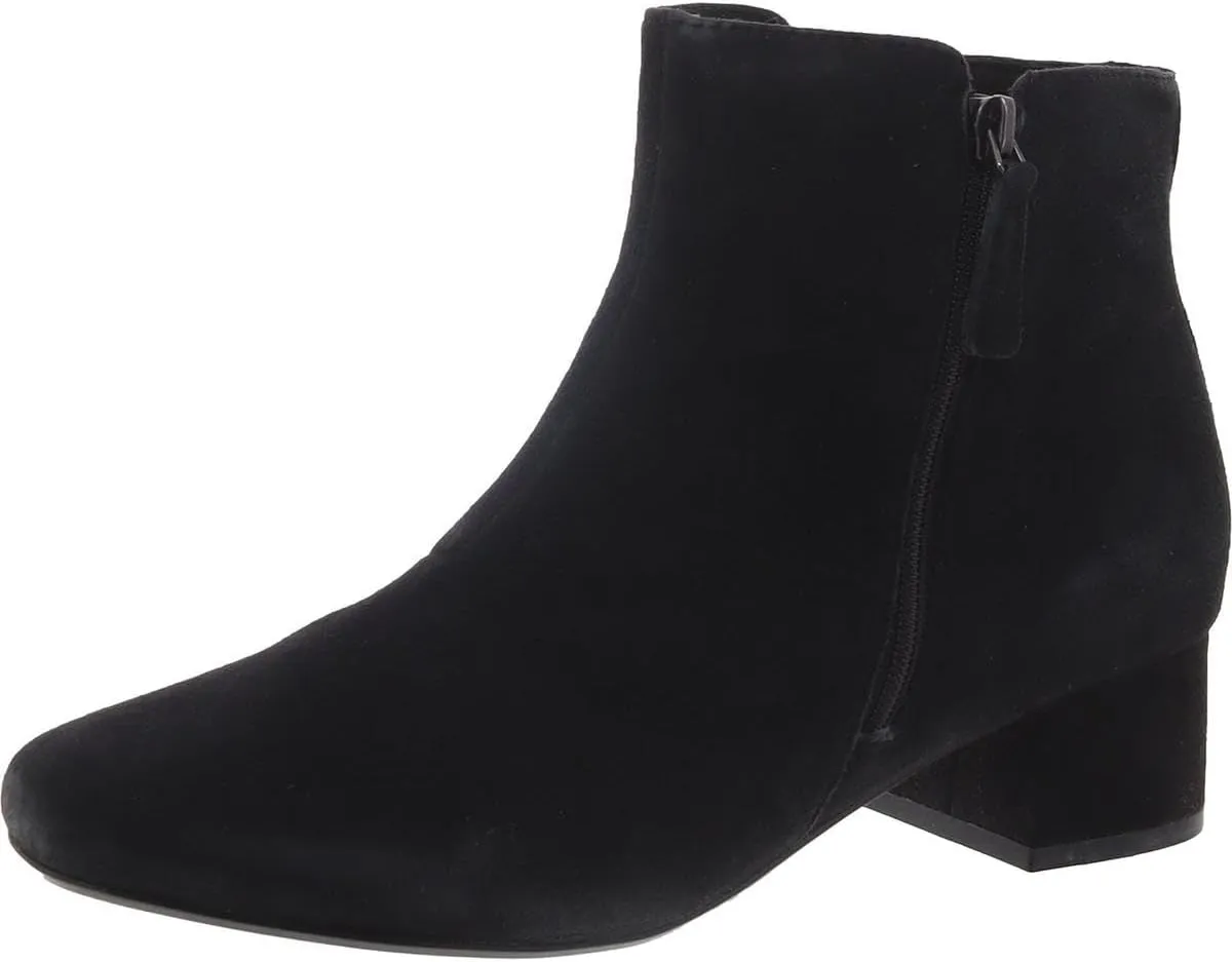 Clarks Womens Sonsett Zip Suede Zip Up Ankle Boots