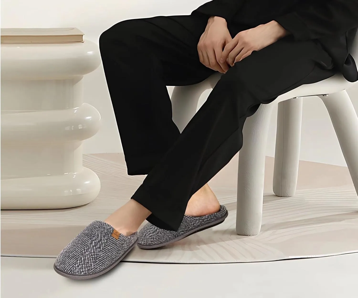 COFACE Unisex Mens Womens Cozy Memory Foam Scuff Slippers Casual Slip On Warm House Shoes Indoor/Outdoor Felt Sandal Slippers With Arch Support Rubber Sole Size 4-15