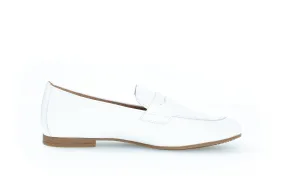 GABOR - 25.213.91 FLAT SLIP-ON SHOE - WHITE PATENT