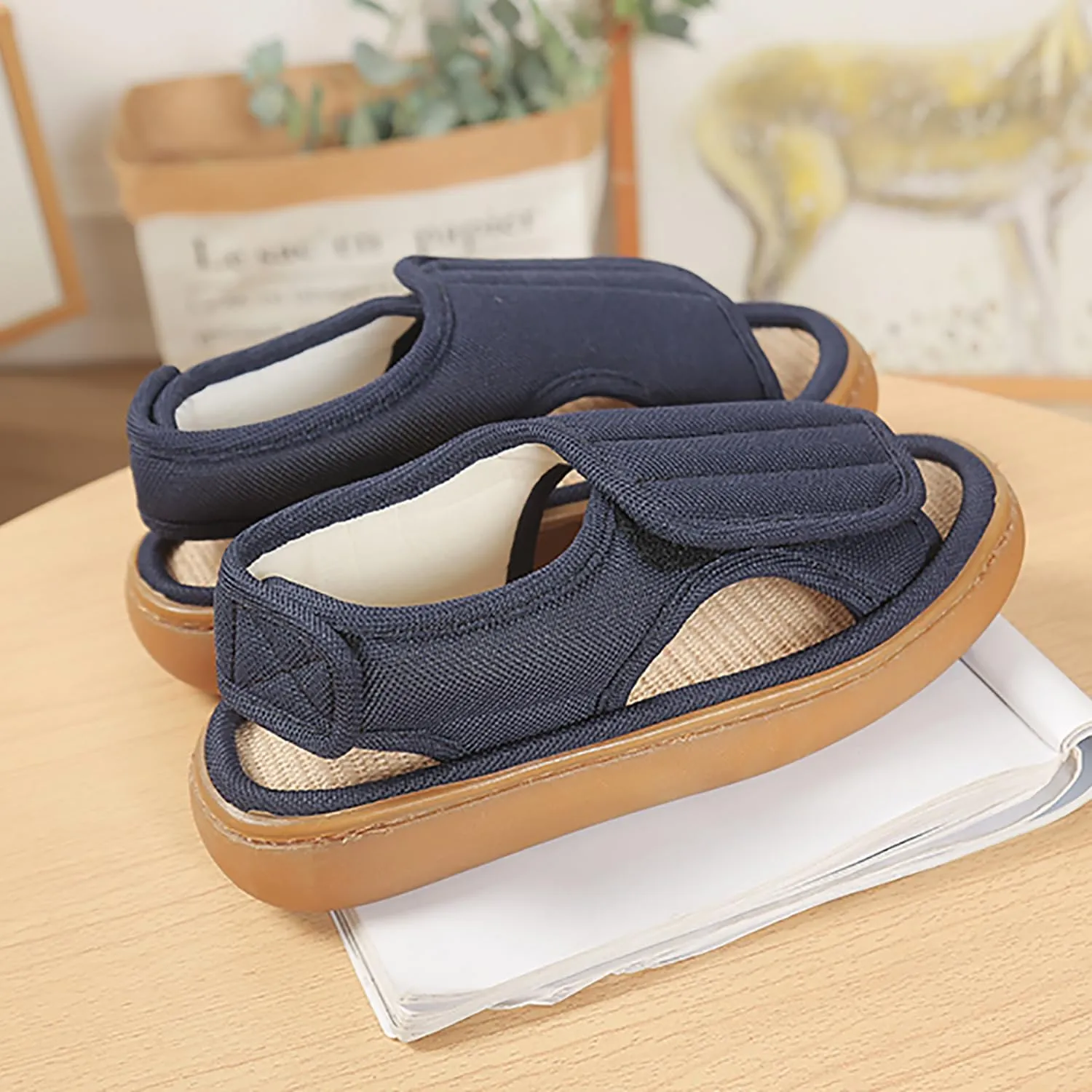 haozaikeji Men Diabetic Slippers Extra Wide Width Diabetic Sandals Open Toe Swollen Slippers Adjustable Edema Slippers for Swollen Feet Edema Arthritis Elderly