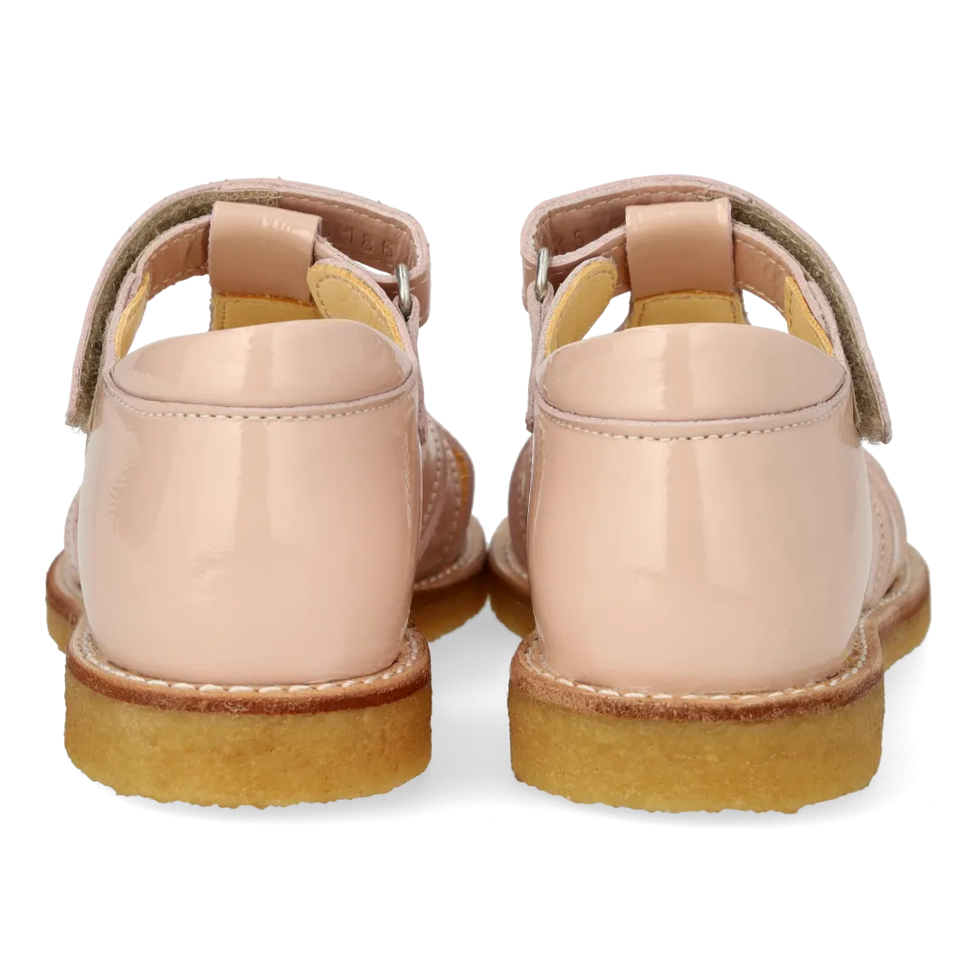 Heart sandal with a sparkling glitter heart