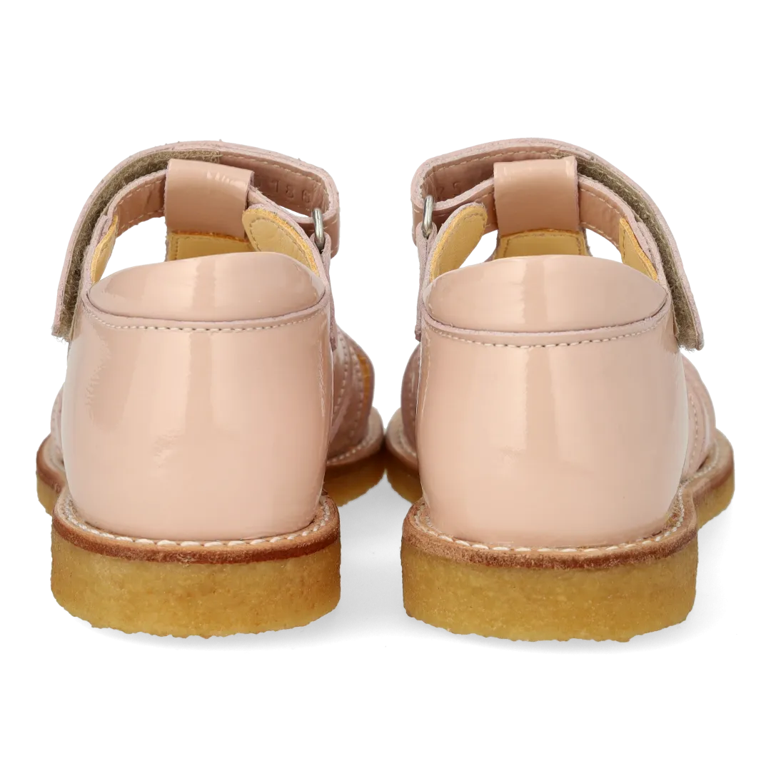Heart sandal with a sparkling glitter heart