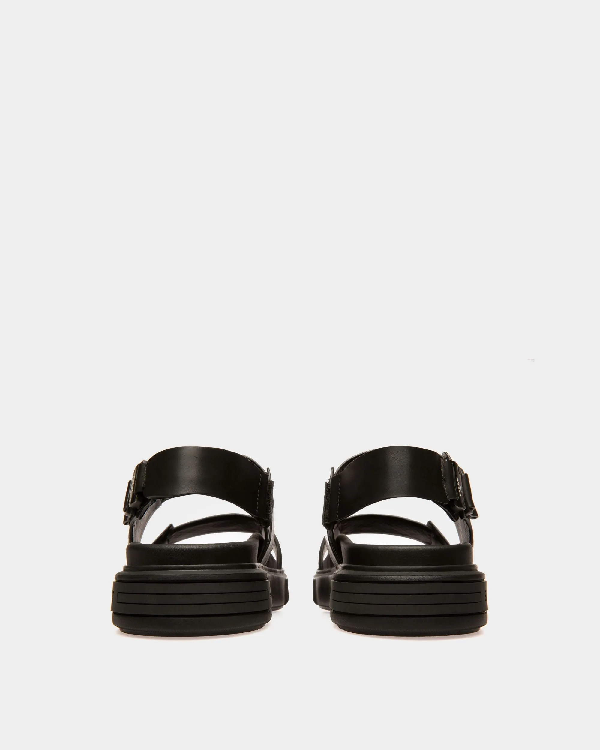 Jaron Leather Sandals In Black