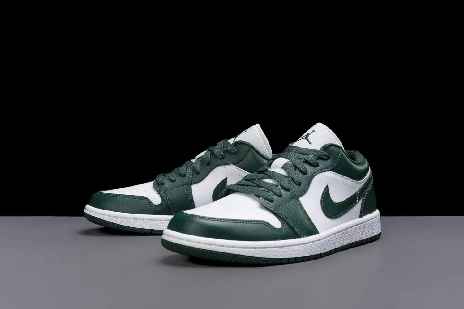 Jordan 1 Low Women White/Galactic Jade DC0774 113