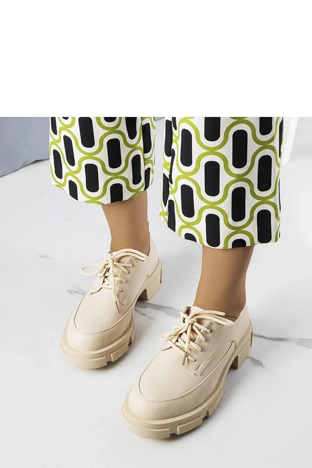 Low Shoes Solea