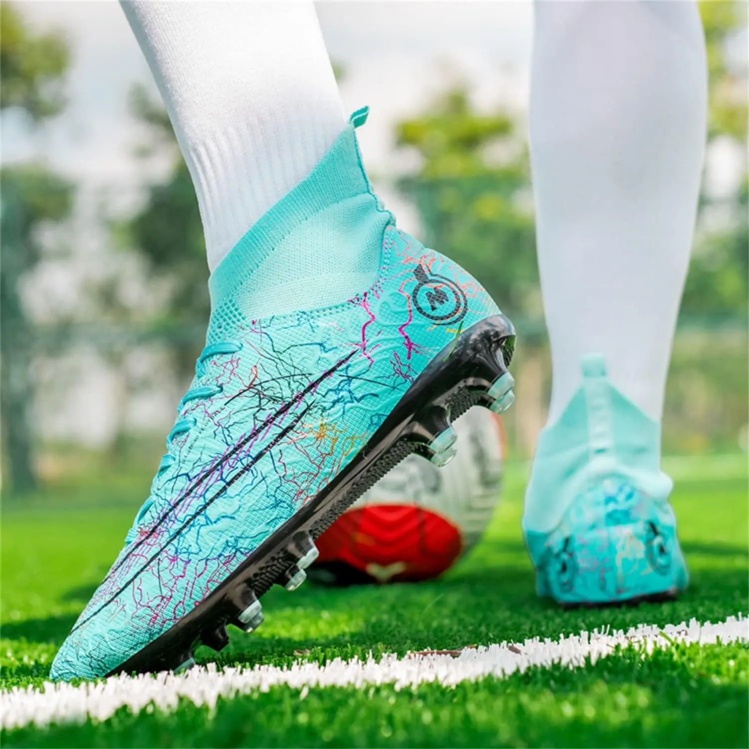 MDPCX Competitive Unisex Soccer Shoes Men Women Indoor Outdoor Football Boots Athletic Turf Mundial Team Cleat Running Sports Lightweight Breathable Anti-Skid Damping Shoes