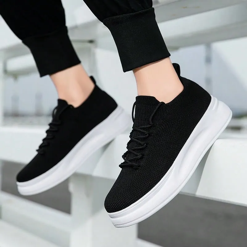 Men's Casual Sneakers: Breathable & Comfortable Skateboarding Shoes for Everyday Wear