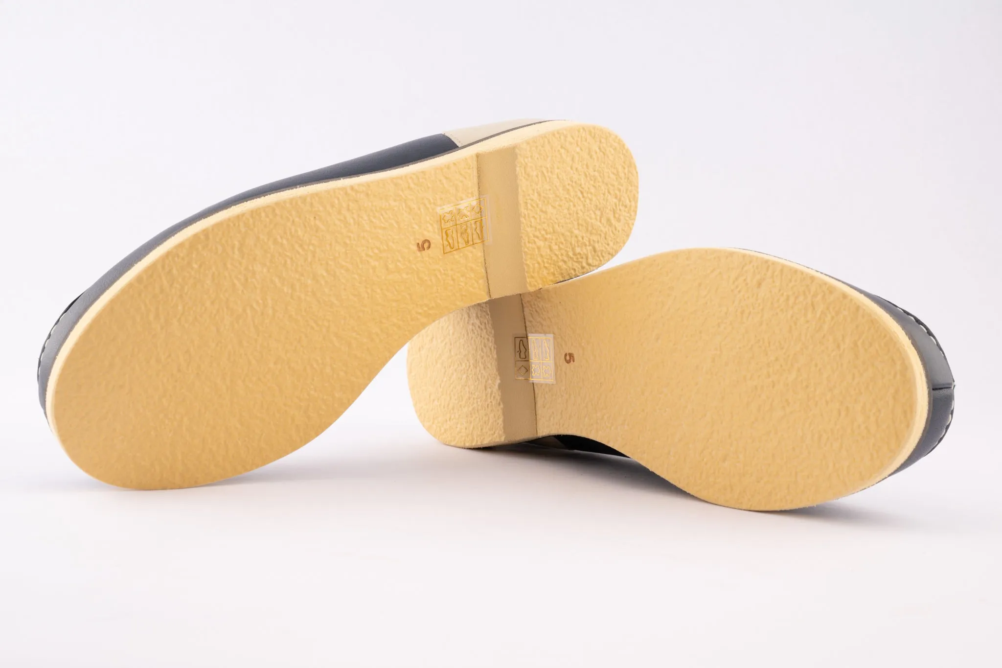 Mitzi - Navy & Cream Leather