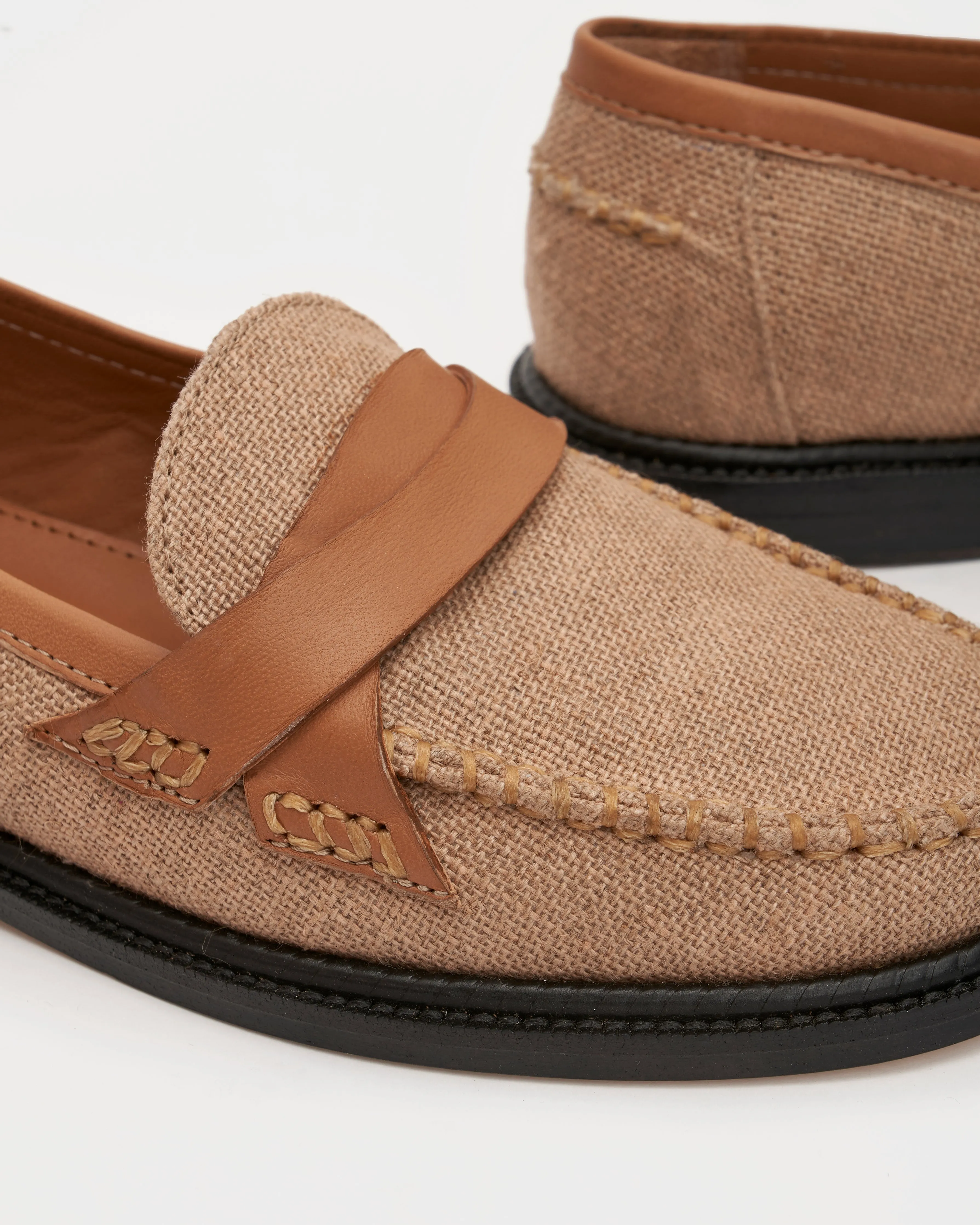 Mona Loafer, Sand Linen
