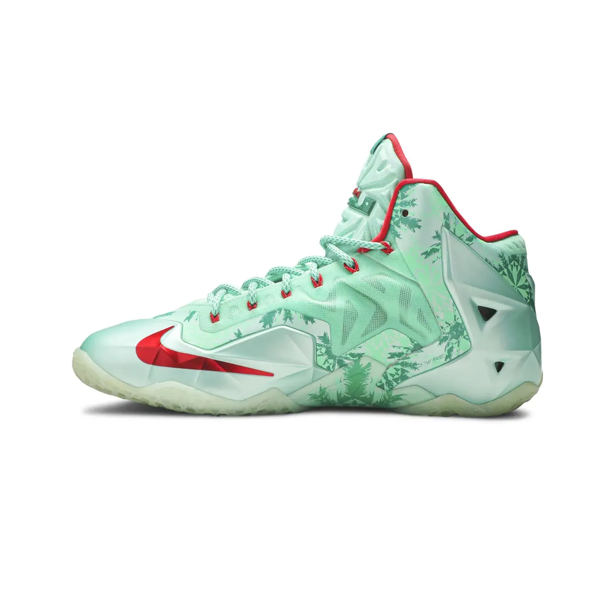 Nike LeBron 11 'Christmas' (2013)