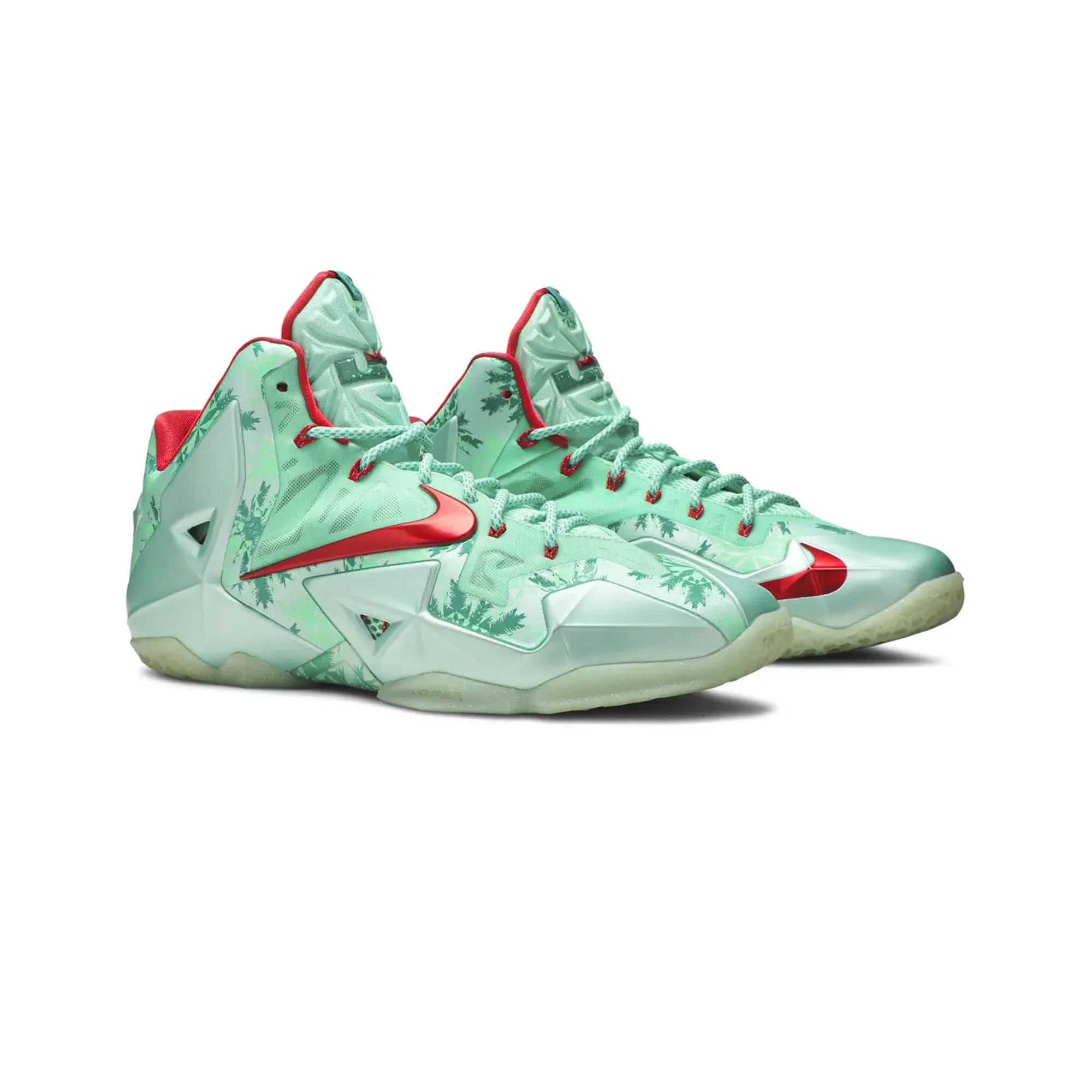 Nike LeBron 11 'Christmas' (2013)