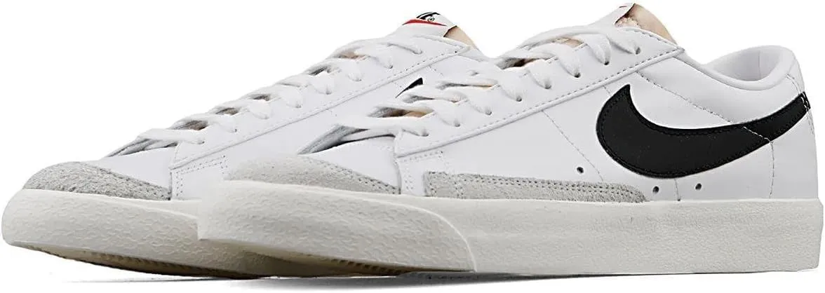 Nike Men's Classic Basketball Shoe