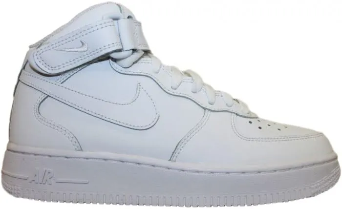 NIKE Men's Sneakers