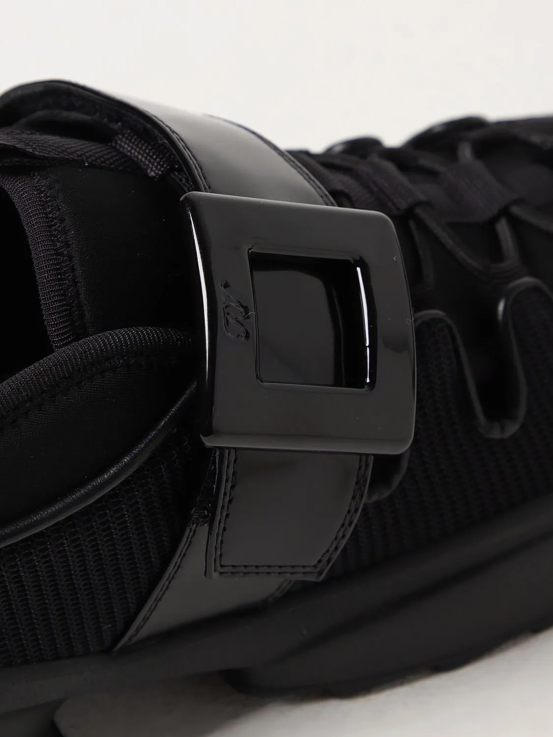 Roger Vivier Sneakers Woman Black
