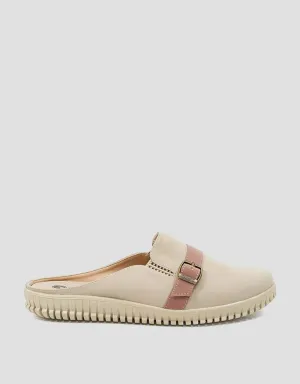 Triset Bustong Buckle Sandal Wanita