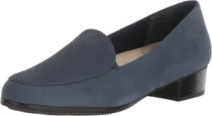 Trotters Women's Monarch Slip-On Loafer
