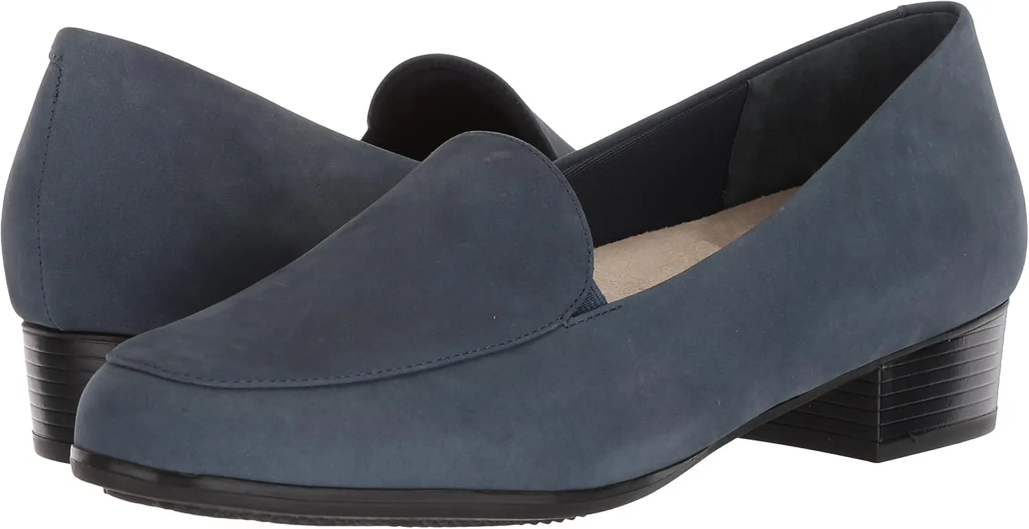 Trotters Women's Monarch Slip-On Loafer