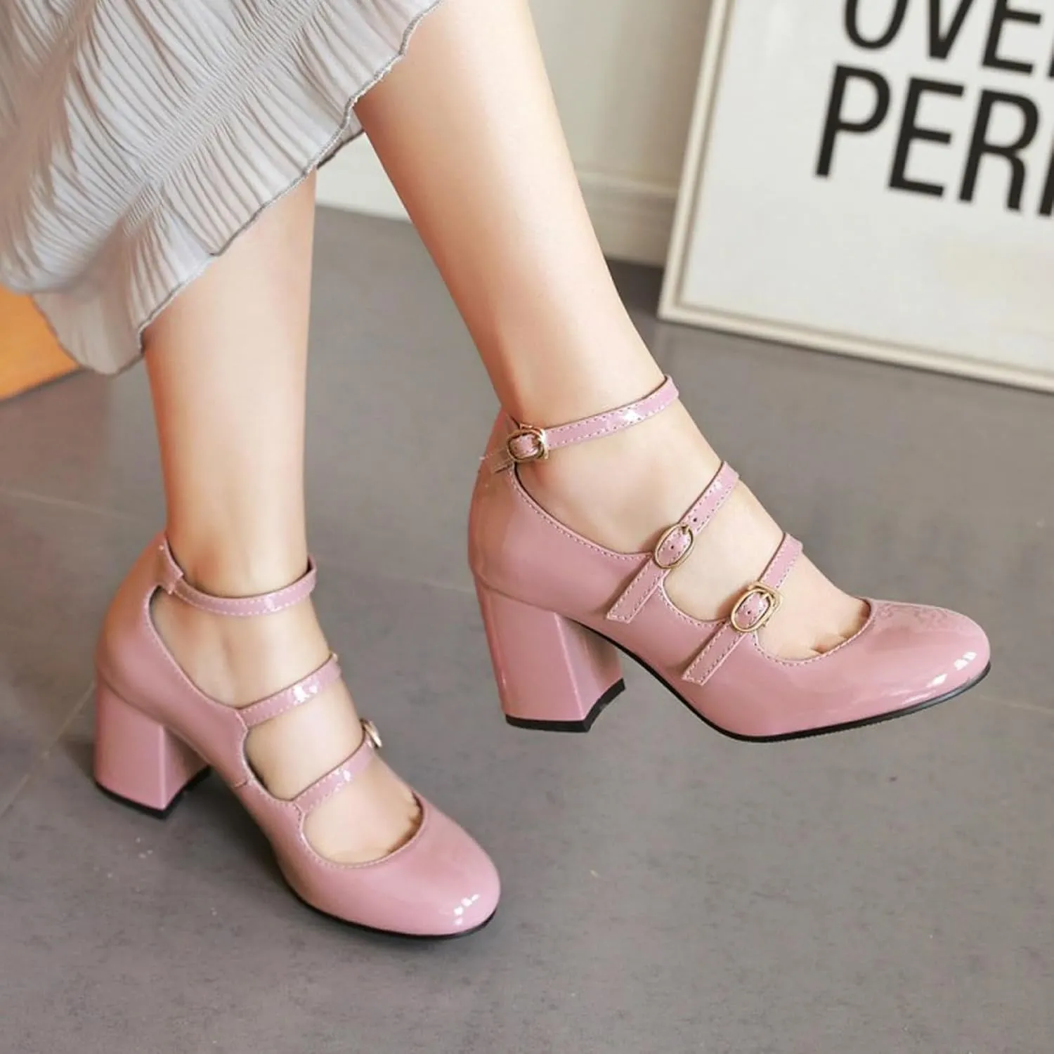 URLECHS Women's Patent Leather Chunky Heel Pumps Closed Round Toe High Heel Mary Jane Shoes Comfortable Ankle Strap Fashion Dress Shoes Office Work Party Wedding