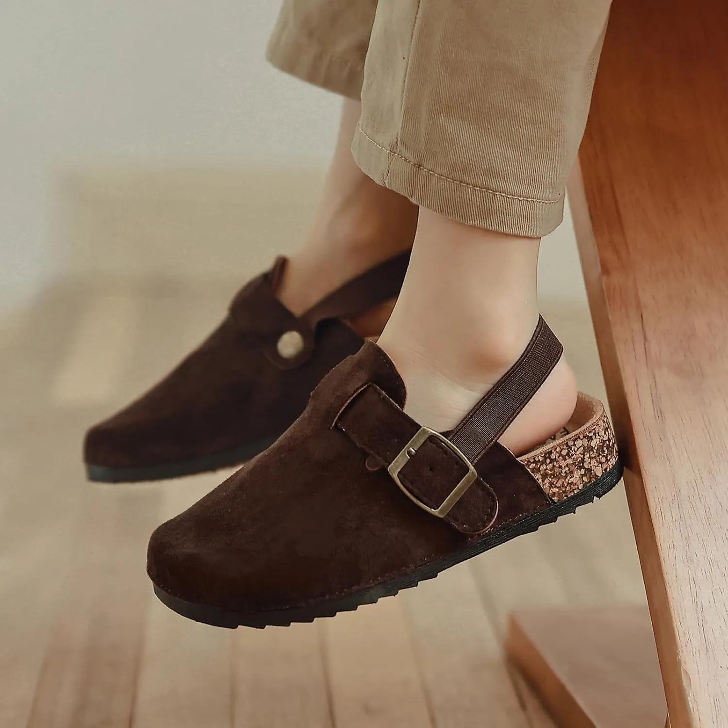 XTJSCBDSH Kids Suede Clogs for Boys and Girls Toddler Cork Footbed Sandals Mules, Potato Shoes with Adjustable Buckle, Slip-on Slippers Indoor Outdoor